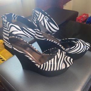 Brand New Zebra Wedges